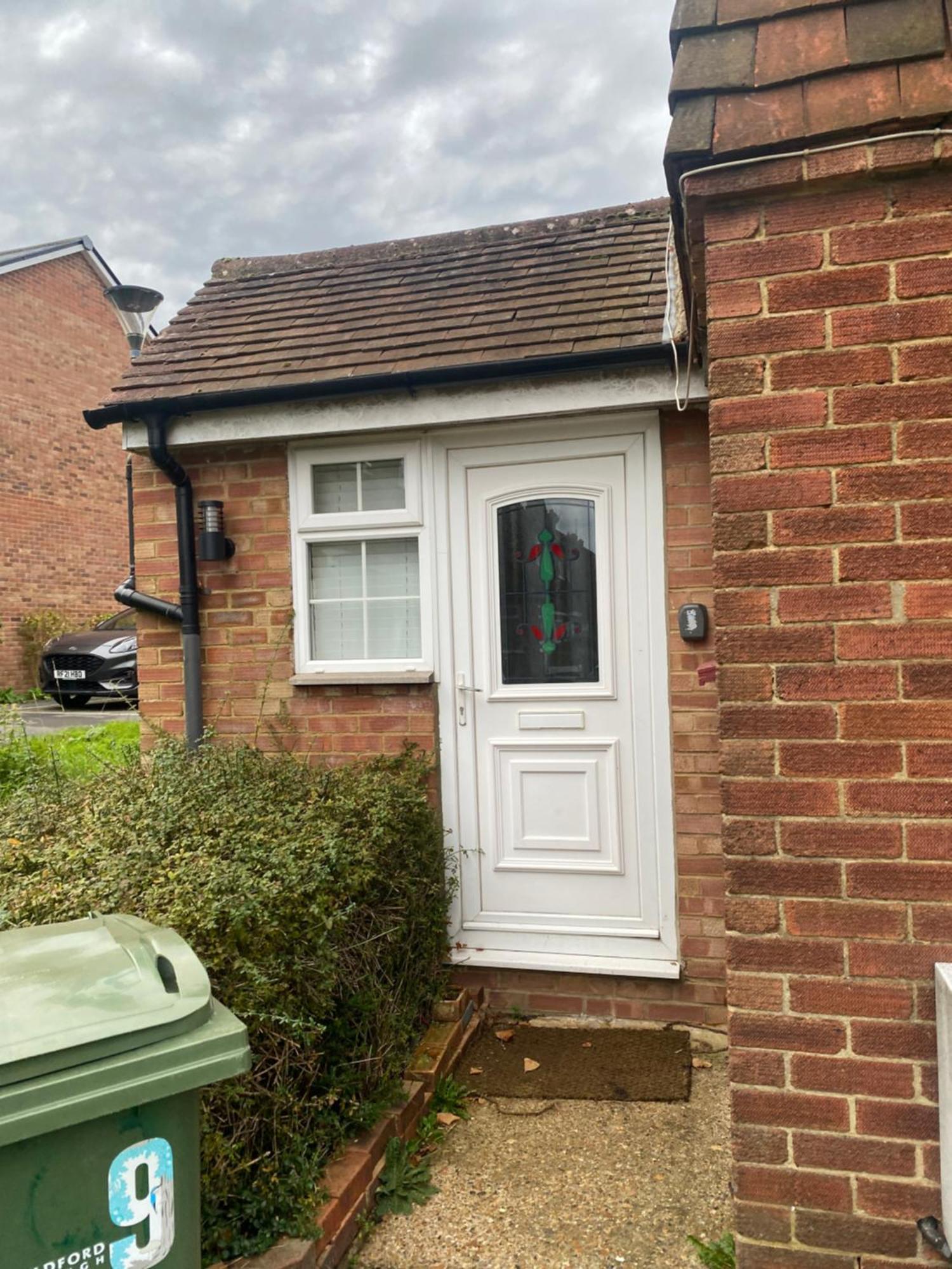 Cosy Apartment With Private Access And Kitchenette In Guildford (Adults Only) Worplesdon Exterior foto